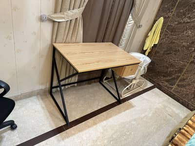 Computer Table