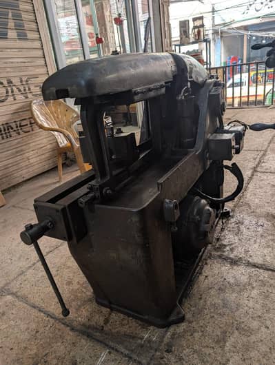 hydraulic hacksaw cutting machine