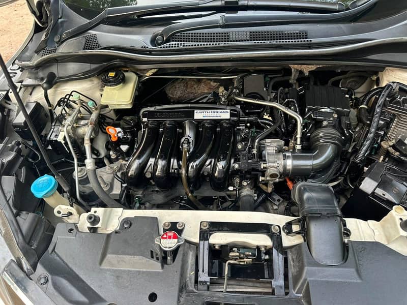 Honda Vezel 2016 8