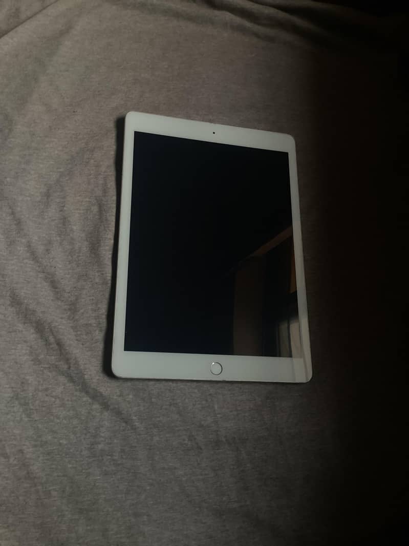 ipad 8 generation all ok 0