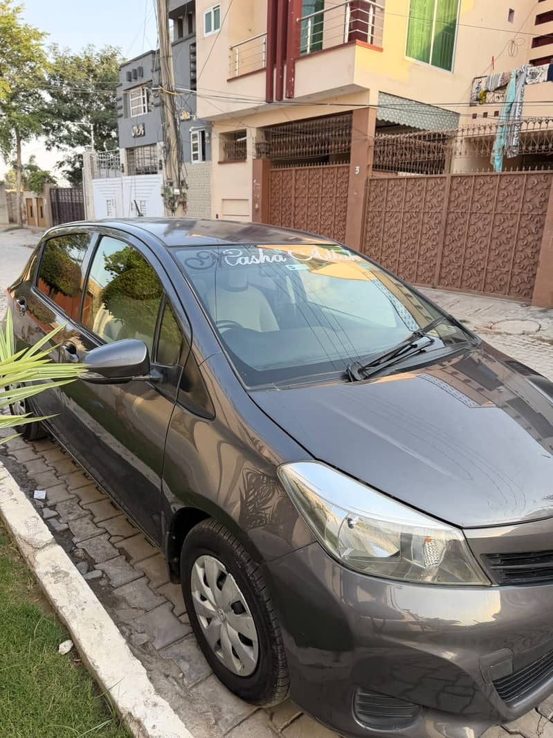 Toyota Vitz 2012 6