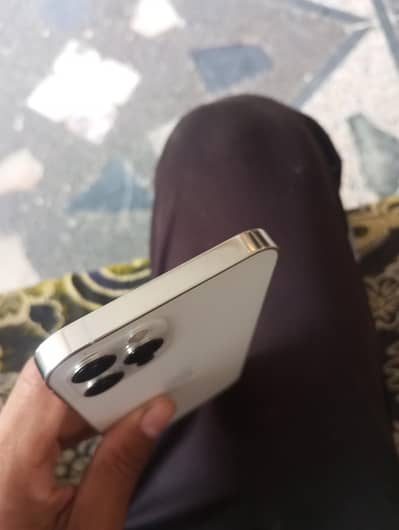 I phone 12 pro