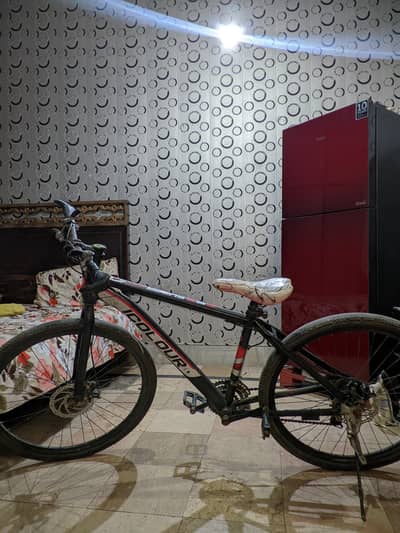 24 inches rim size bicycle with front and back gears with disc breaks