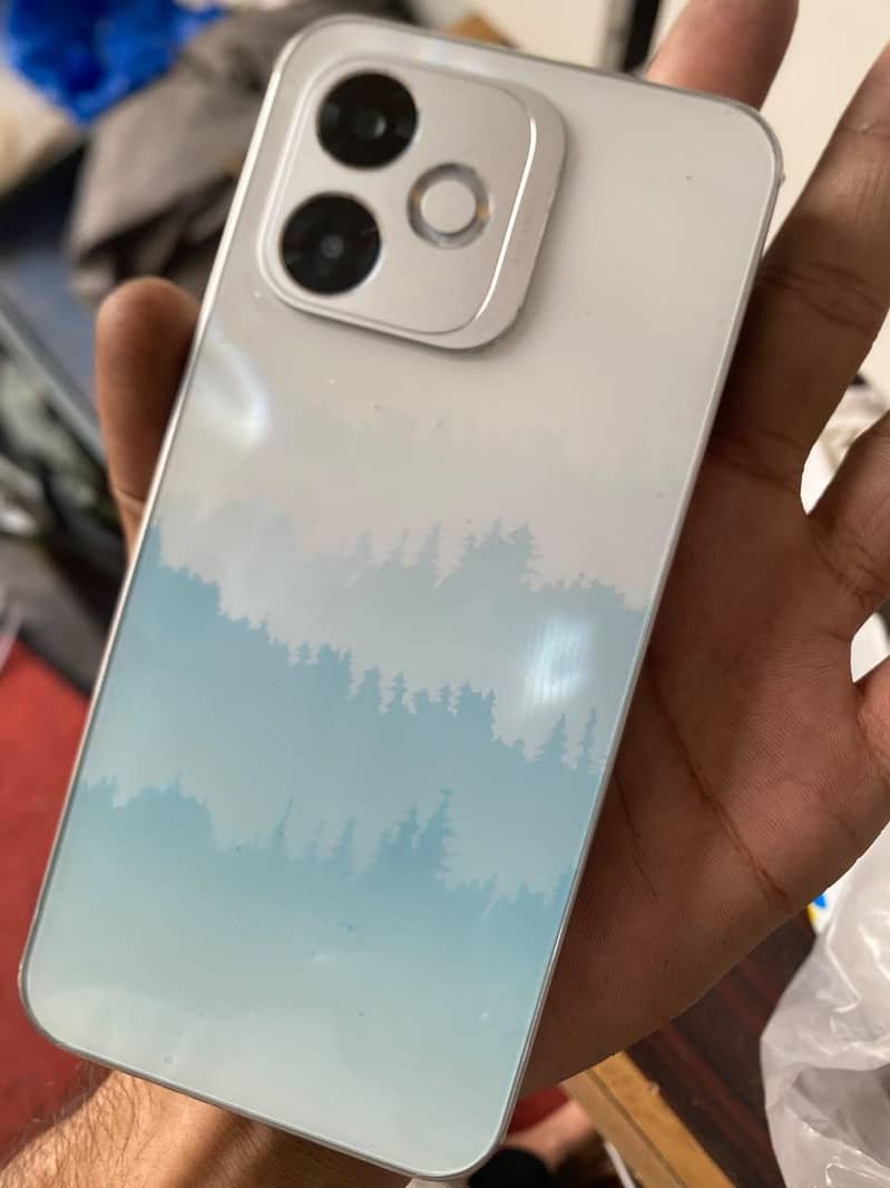 OPPO A6s pro 4