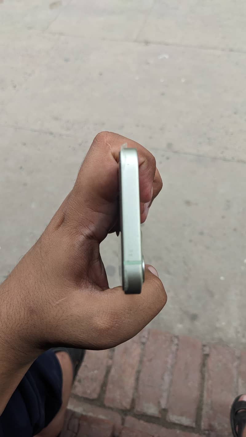 Apple iPhone 12 mini 2