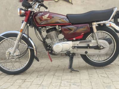 Honda CG 125 2025 Model — Urgent Sale