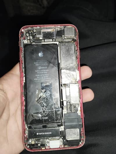 Apple iPhone SE