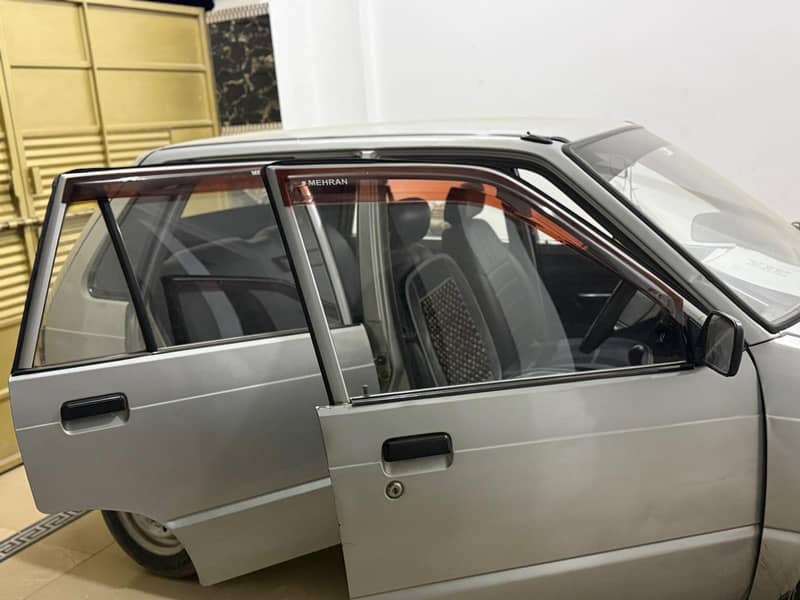 Suzuki Mehran VXR 2015 8