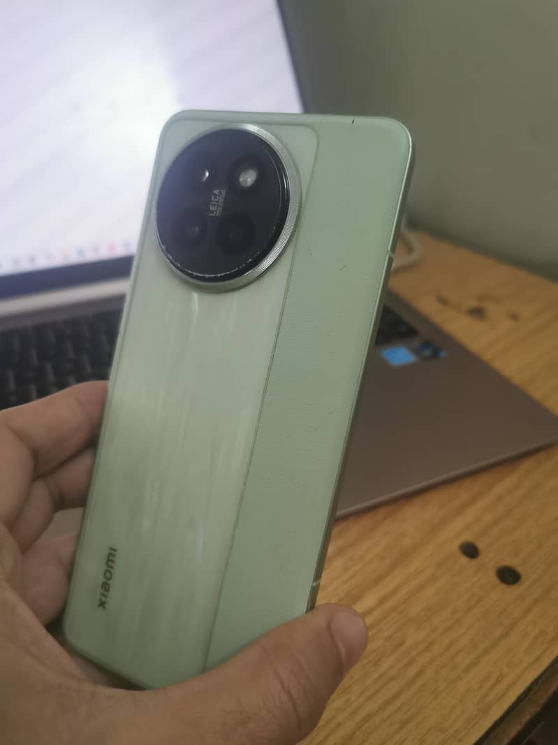 Xiaomi Civi 4 Pro 1