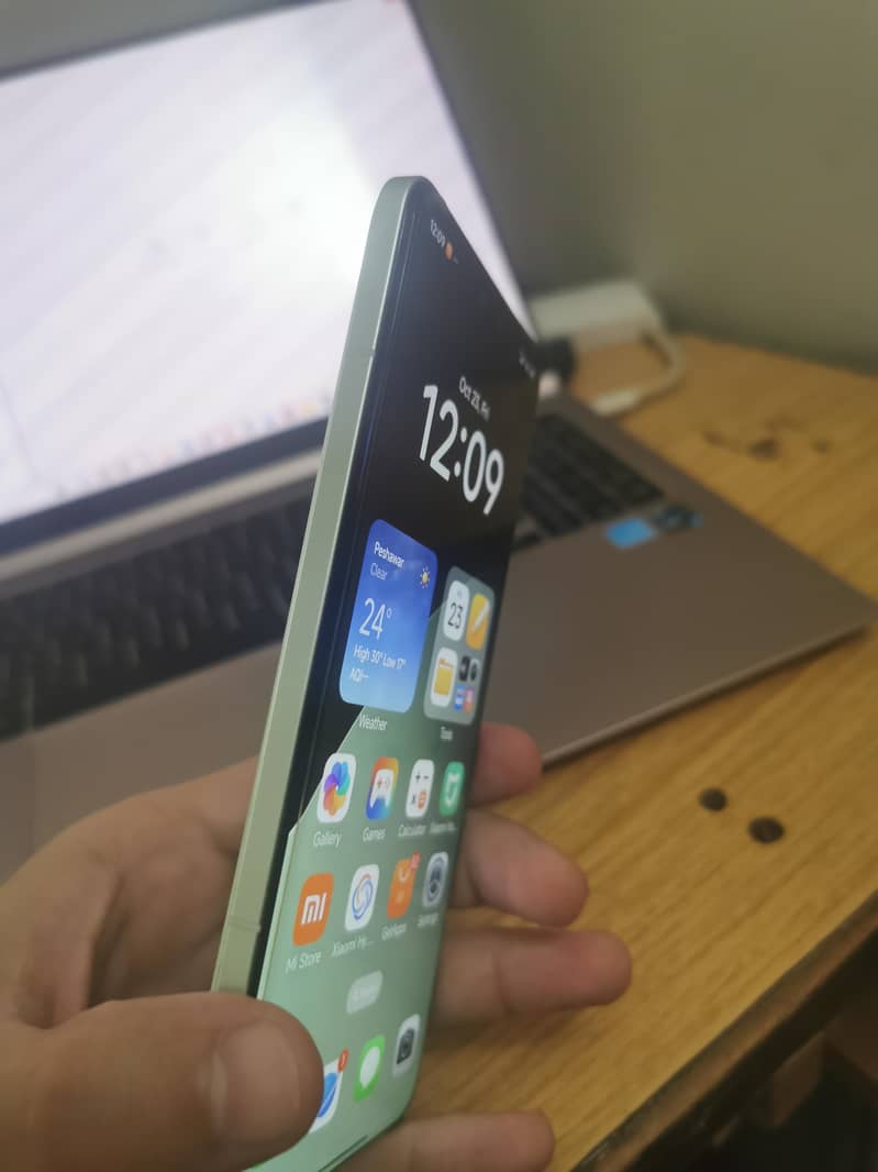 Xiaomi Civi 4 Pro 2