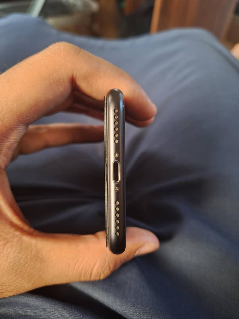 Apple iPhone SE 2