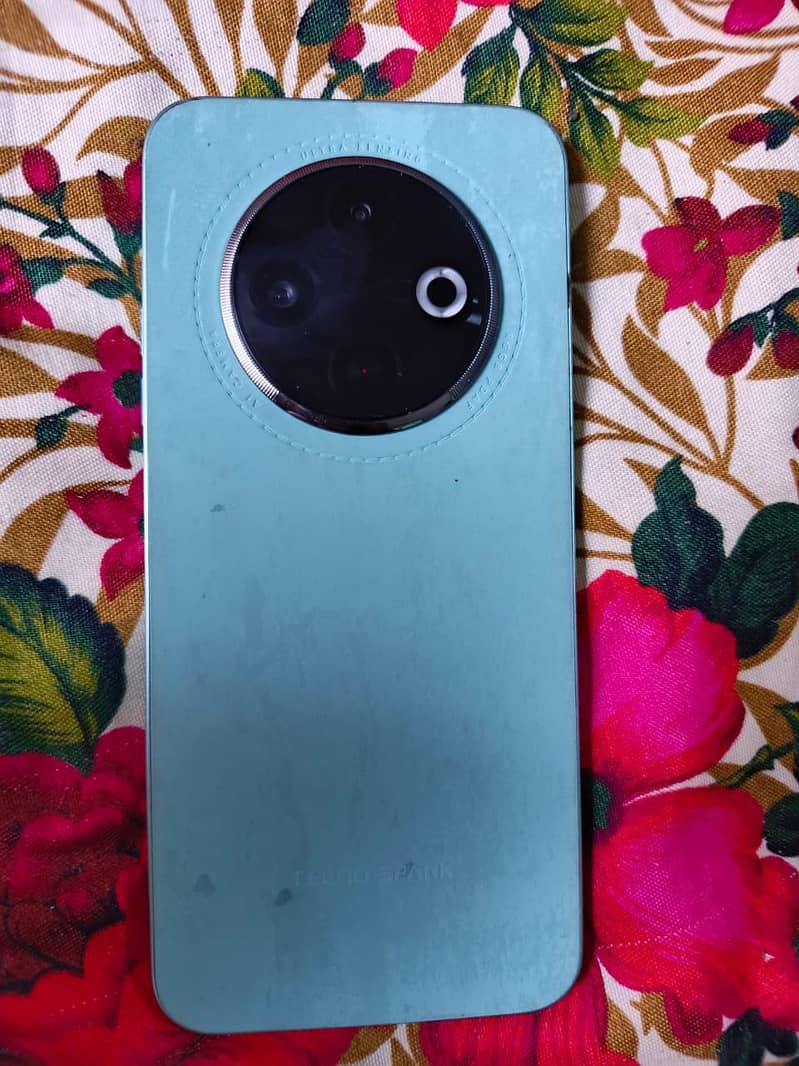 Tecno SPARK 30C 3