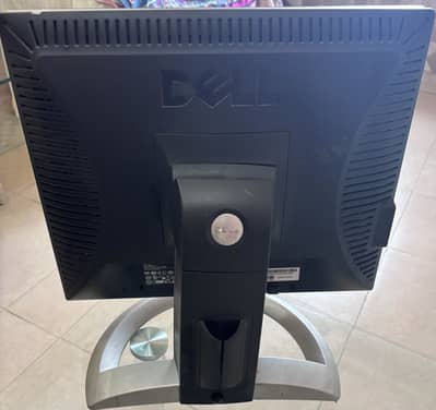 Dell 20 Inch LCD Rs 4000 03323464520