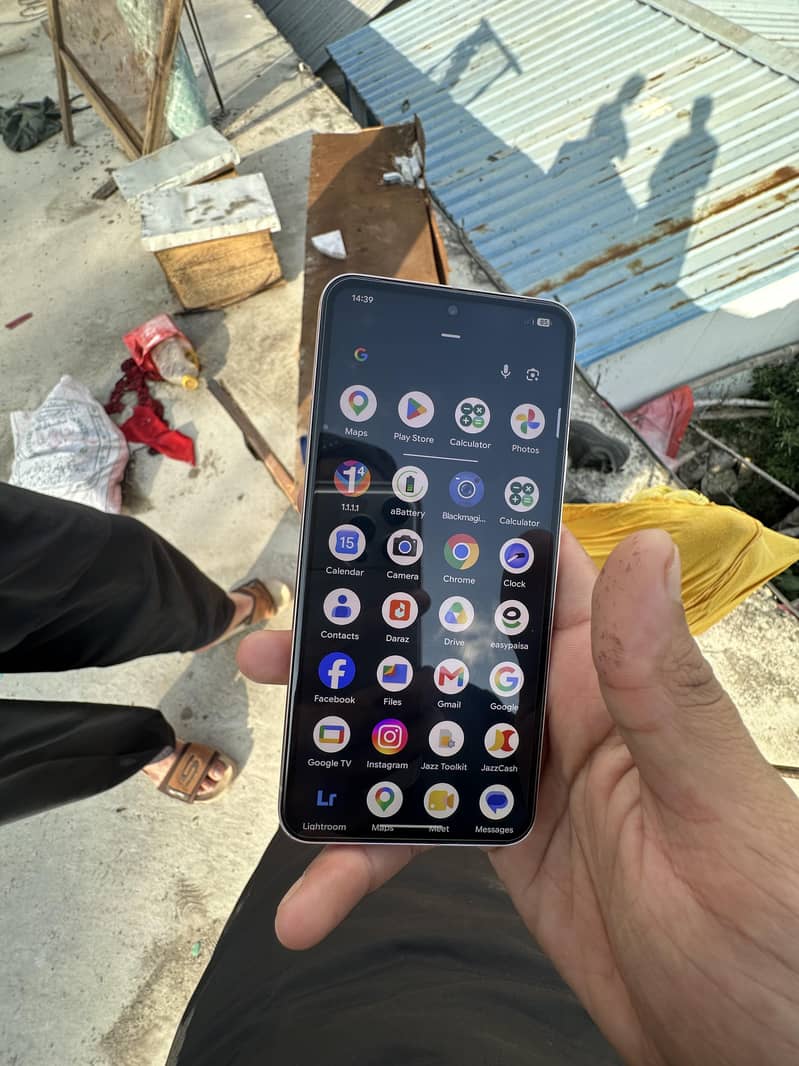 Google Pixel 8 1