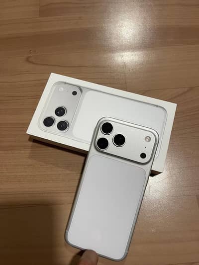 Apple iPhone 17 Pro Max 256Gb Esim First Owner