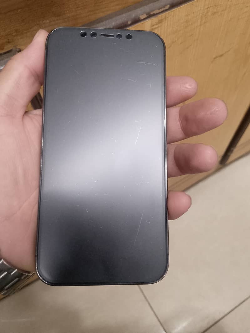 Apple iPhone 12 Pro 1