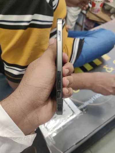 Apple iPhone 12 Pro