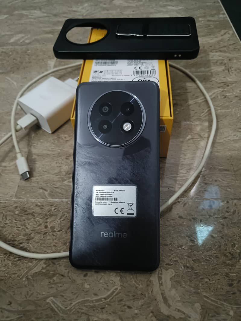 Realme 13 Plus 0