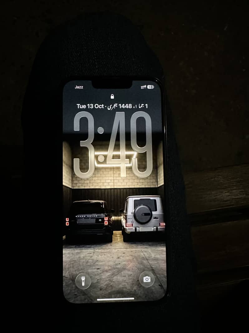 Apple iPhone 13 1