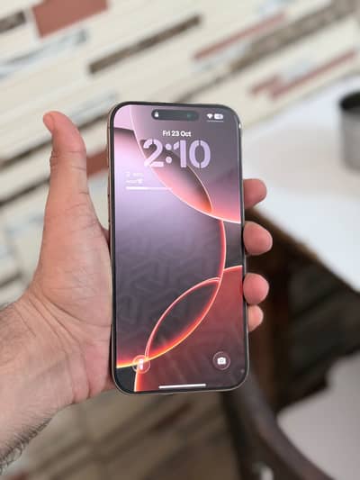 Apple iPhone 16 Pro Max