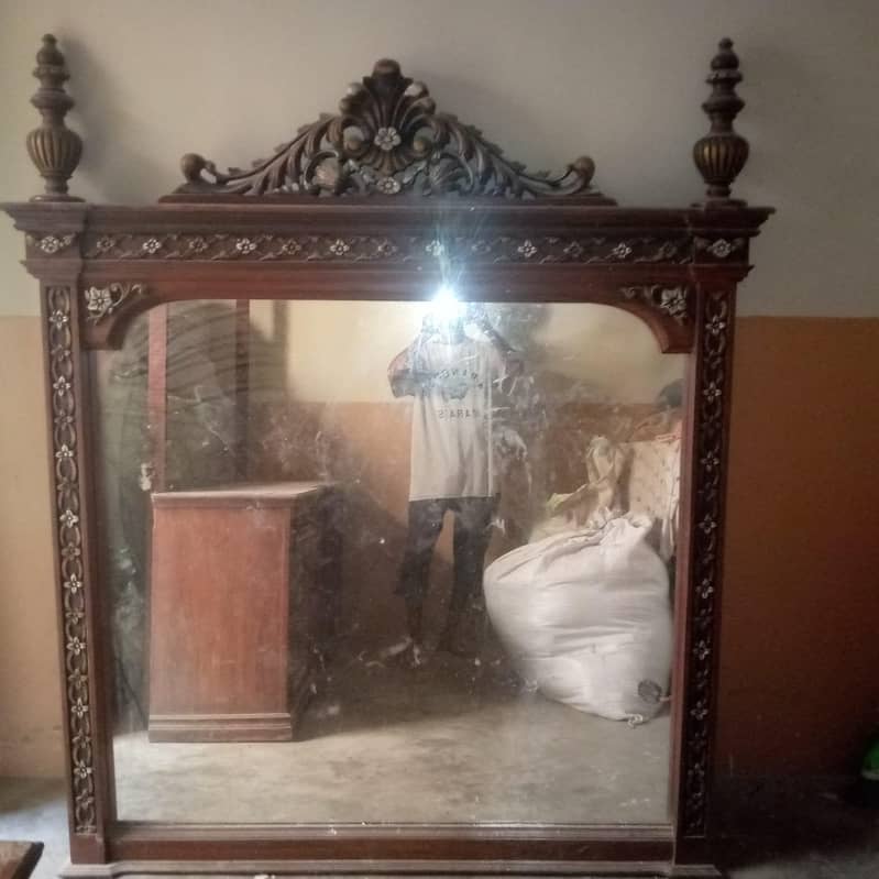 dressing table 2