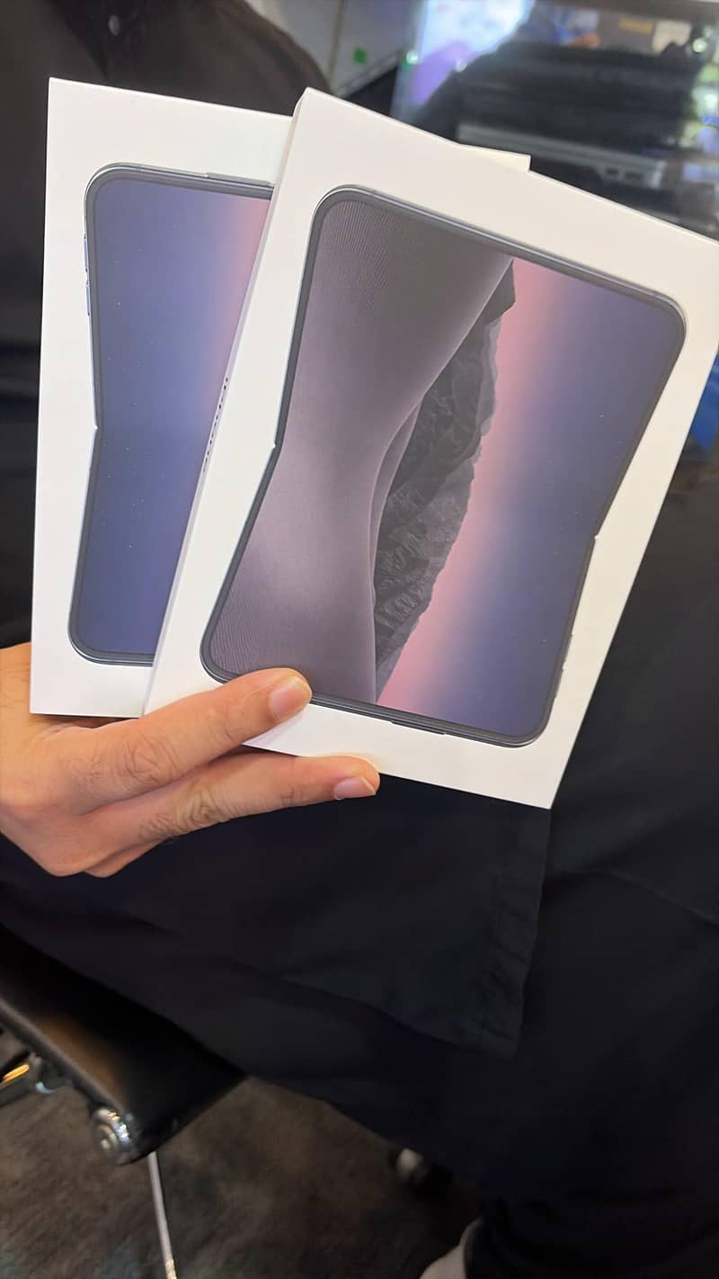 Apple iPhone Duo 0