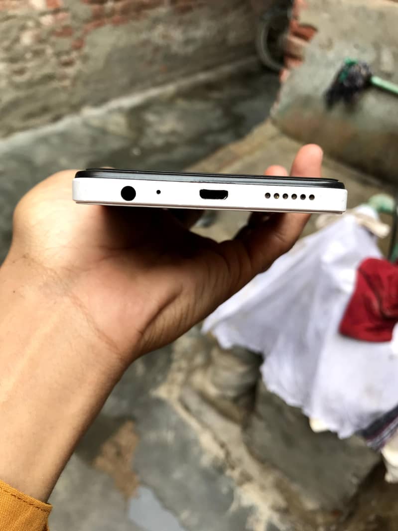 Infinix Smart 7 1