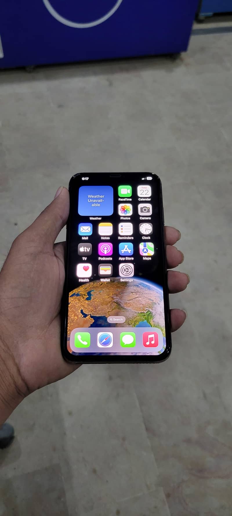 Apple iPhone XS Max 3