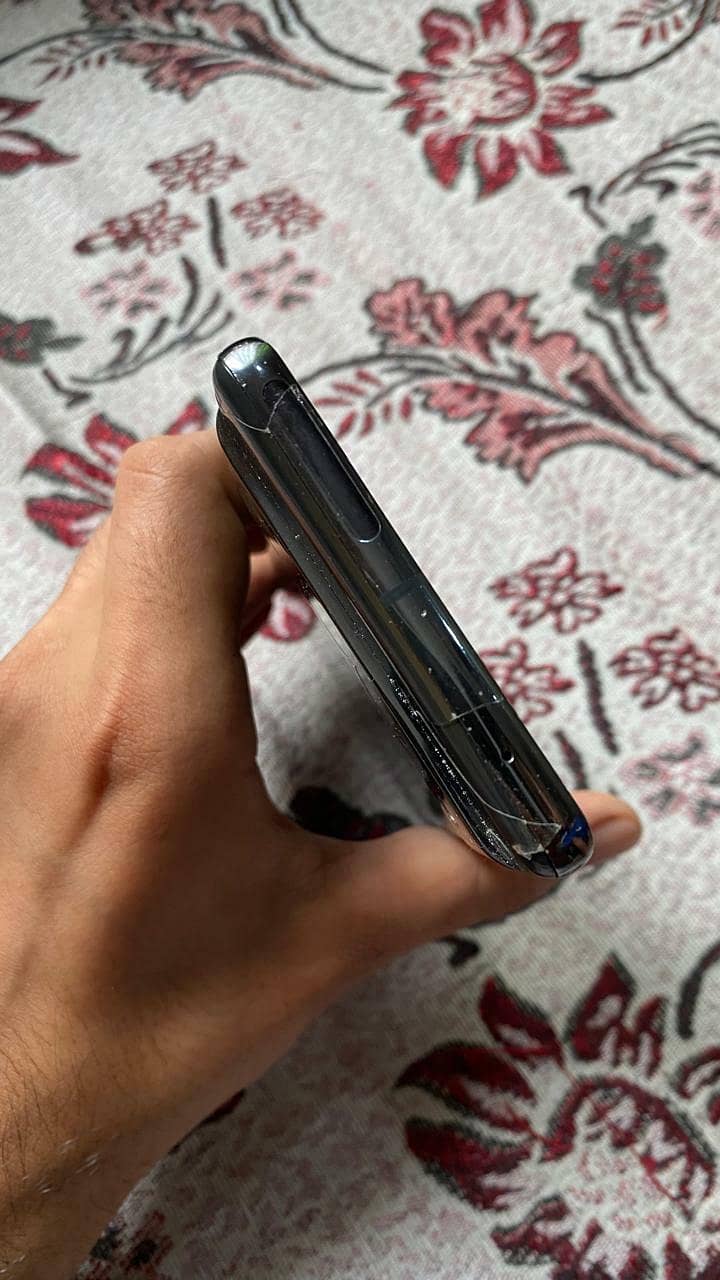 Google Pixel 7 Pro 10