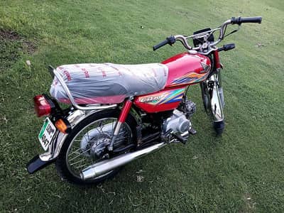 Honda CD 70 (2020 Model) – Excellent Condition for Urgent Sale