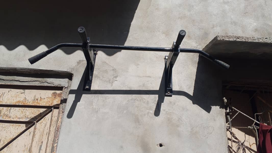 pull up bar 1