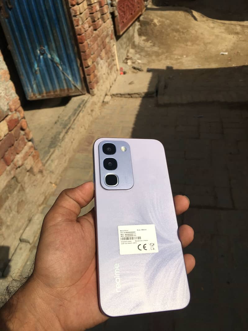 Realme C100 6