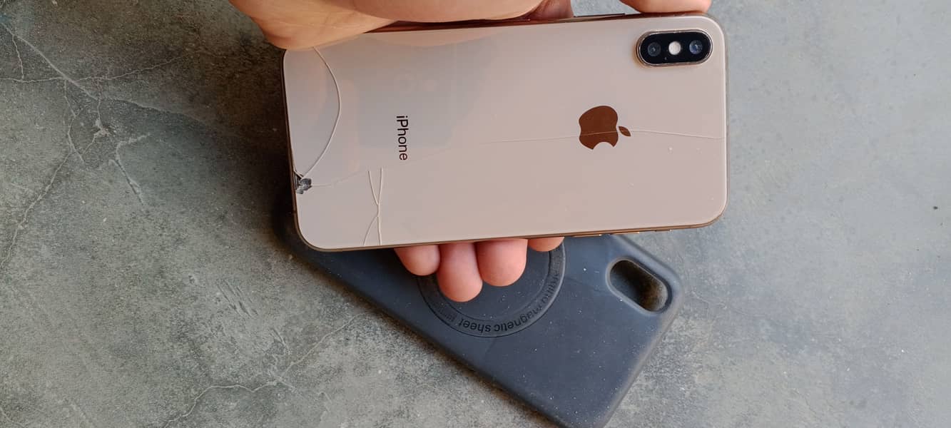 Apple iPhone XS 2