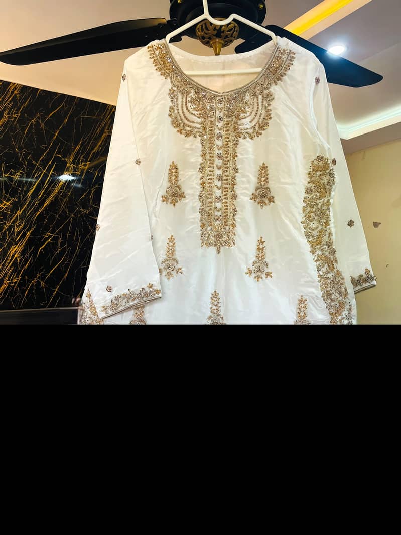 handmade embroidered work 0
