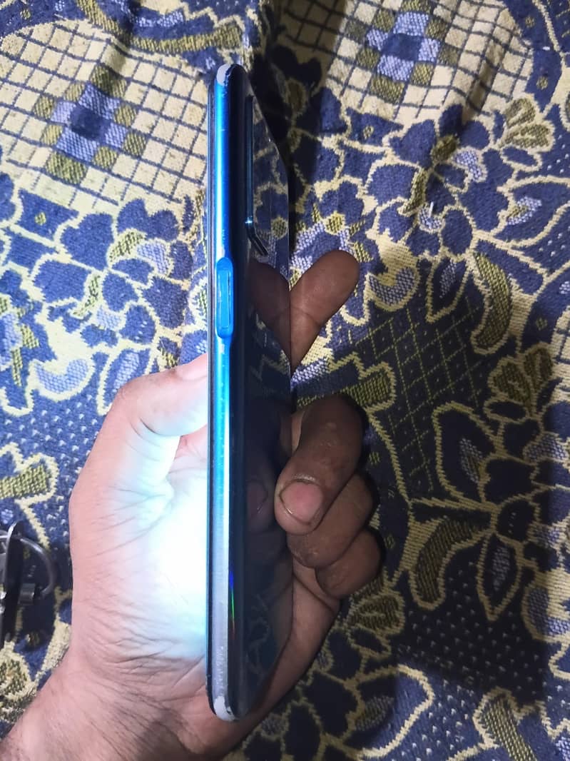 OPPO A54 3