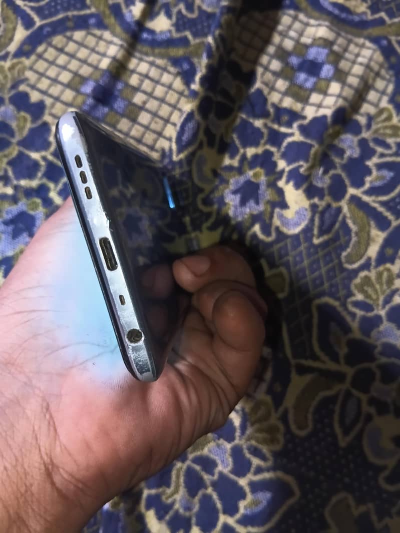 OPPO A54 5