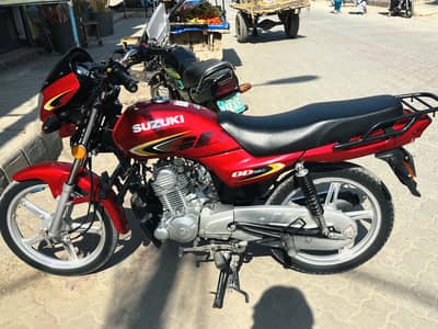 Suzuki 110 Red 2025 10/10