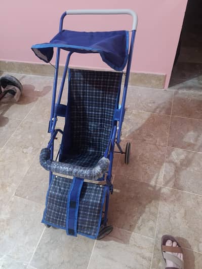 iron new condition stroller