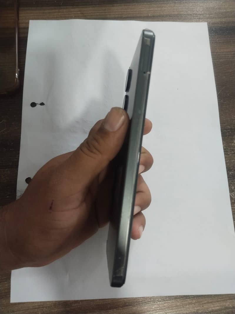 Realme Note 60x 1