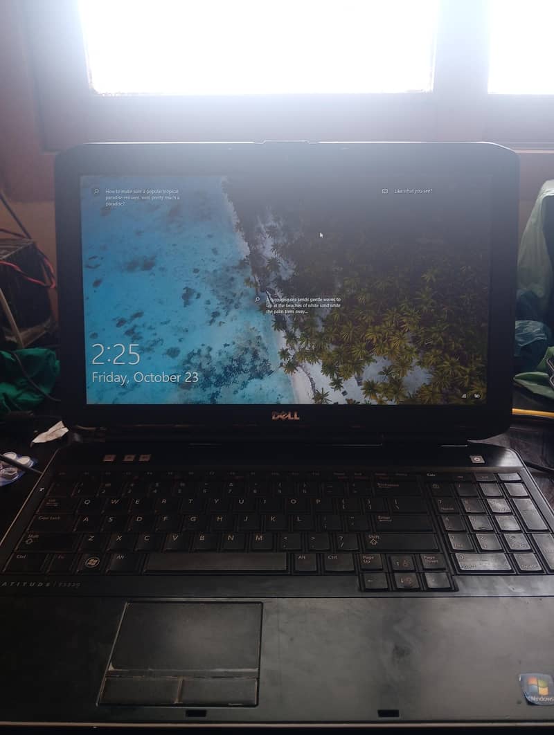 Dell Laptop 0