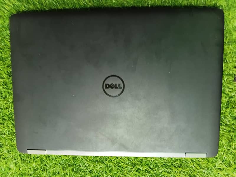 Dell Latitude E7470 1
