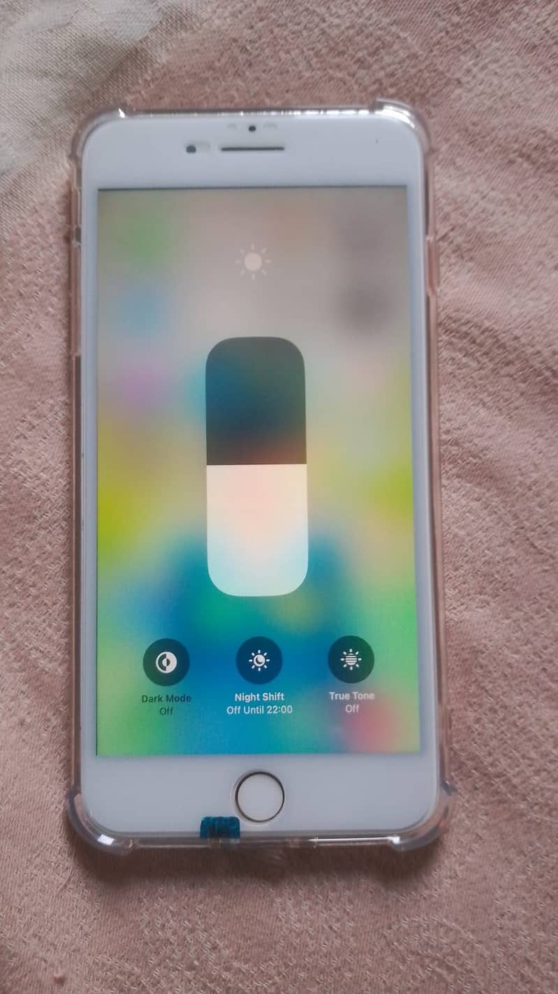 Apple iPhone 8 Plus 1