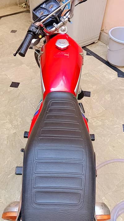 bike new hai saf suthri koi masla bi nae hai okara city