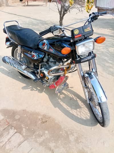 Honda CG 125 2016
