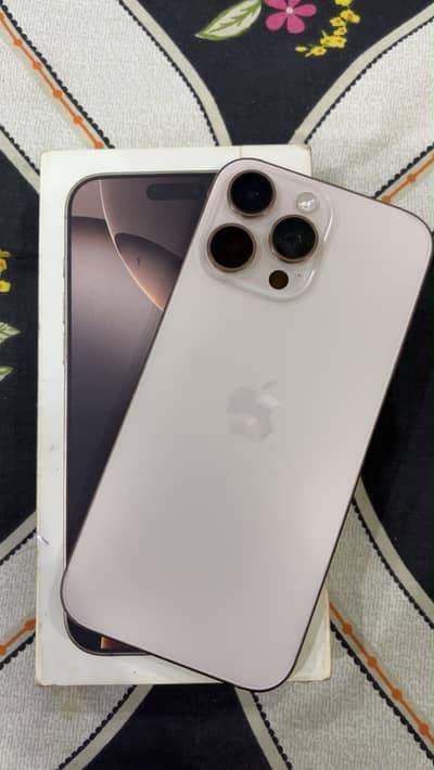 Apple iPhone 16 Pro Max