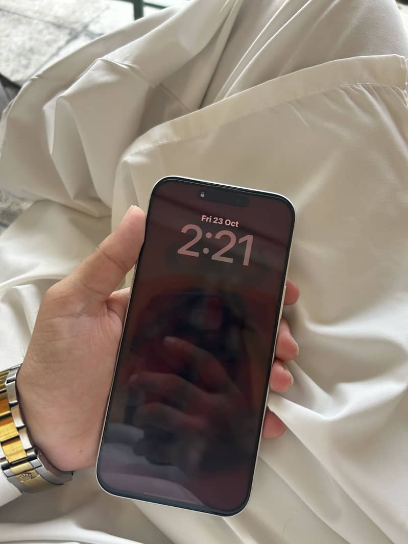 Apple iPhone 17 Pro Max 0