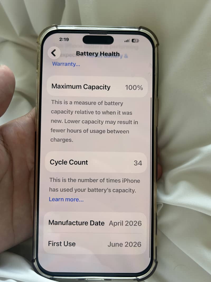 Apple iPhone 17 Pro Max 4