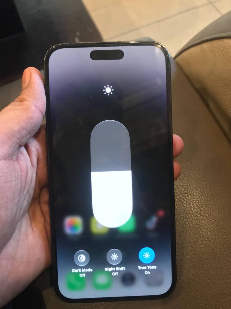 Apple iPhone 14 Pro Max 12