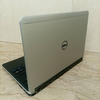 Dell latitude 7240 good condition
