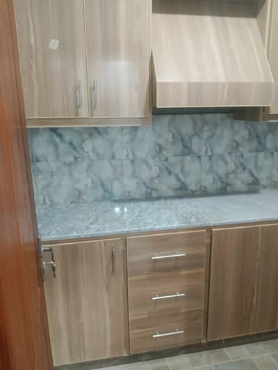 Family flate for rent in ghauri town phase 1 near to expressway Islamabad